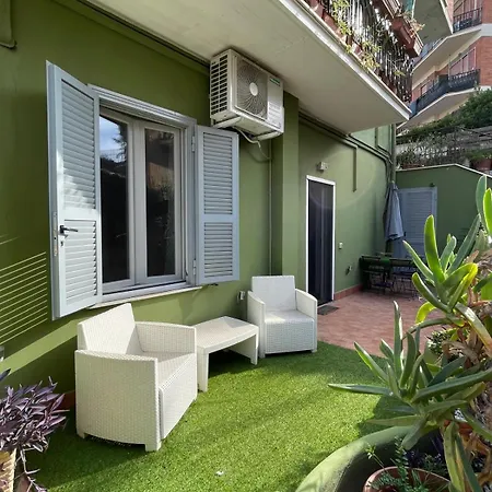 Garden House Apartment